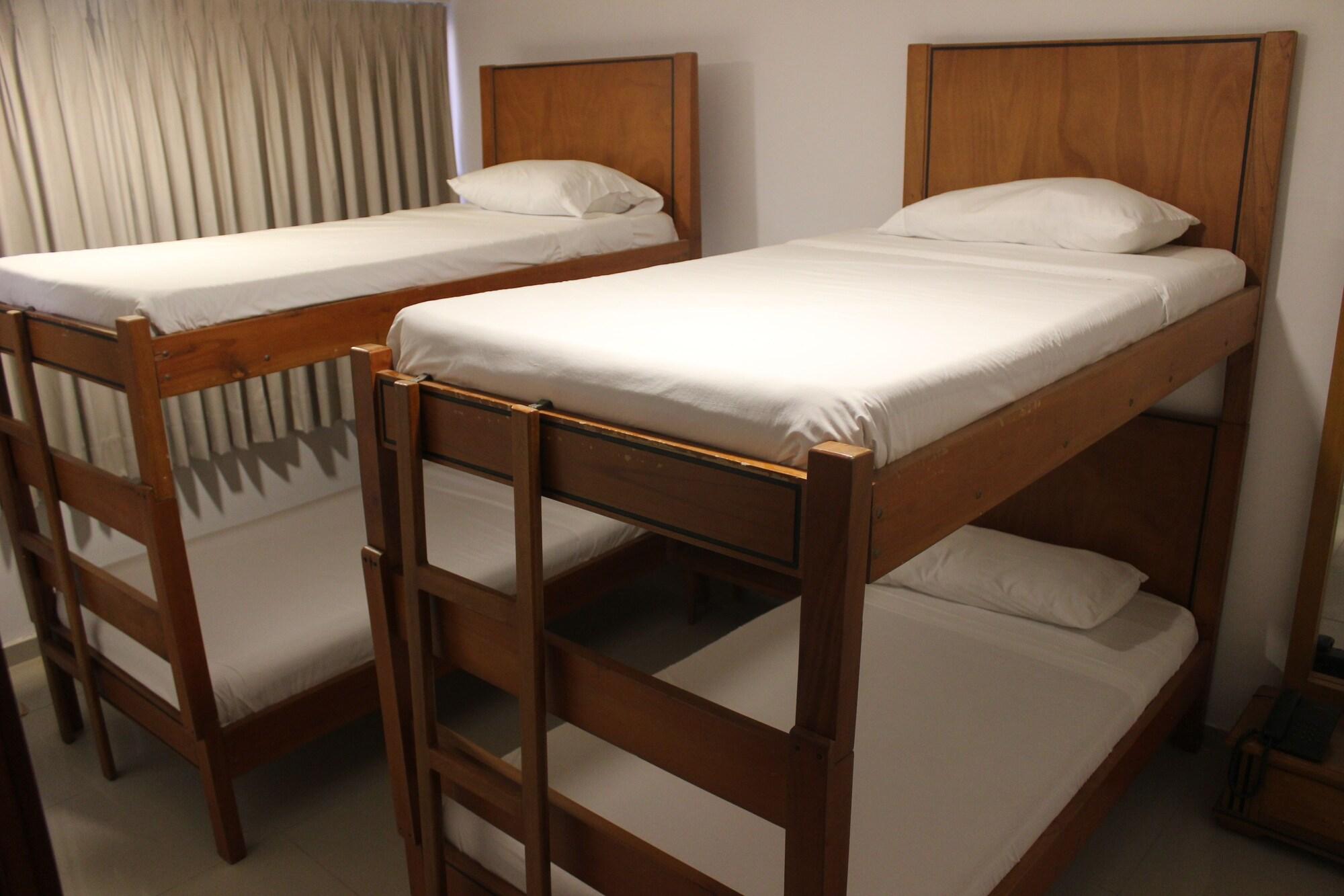 Hotel Monterrey バランキージャ エクステリア 写真