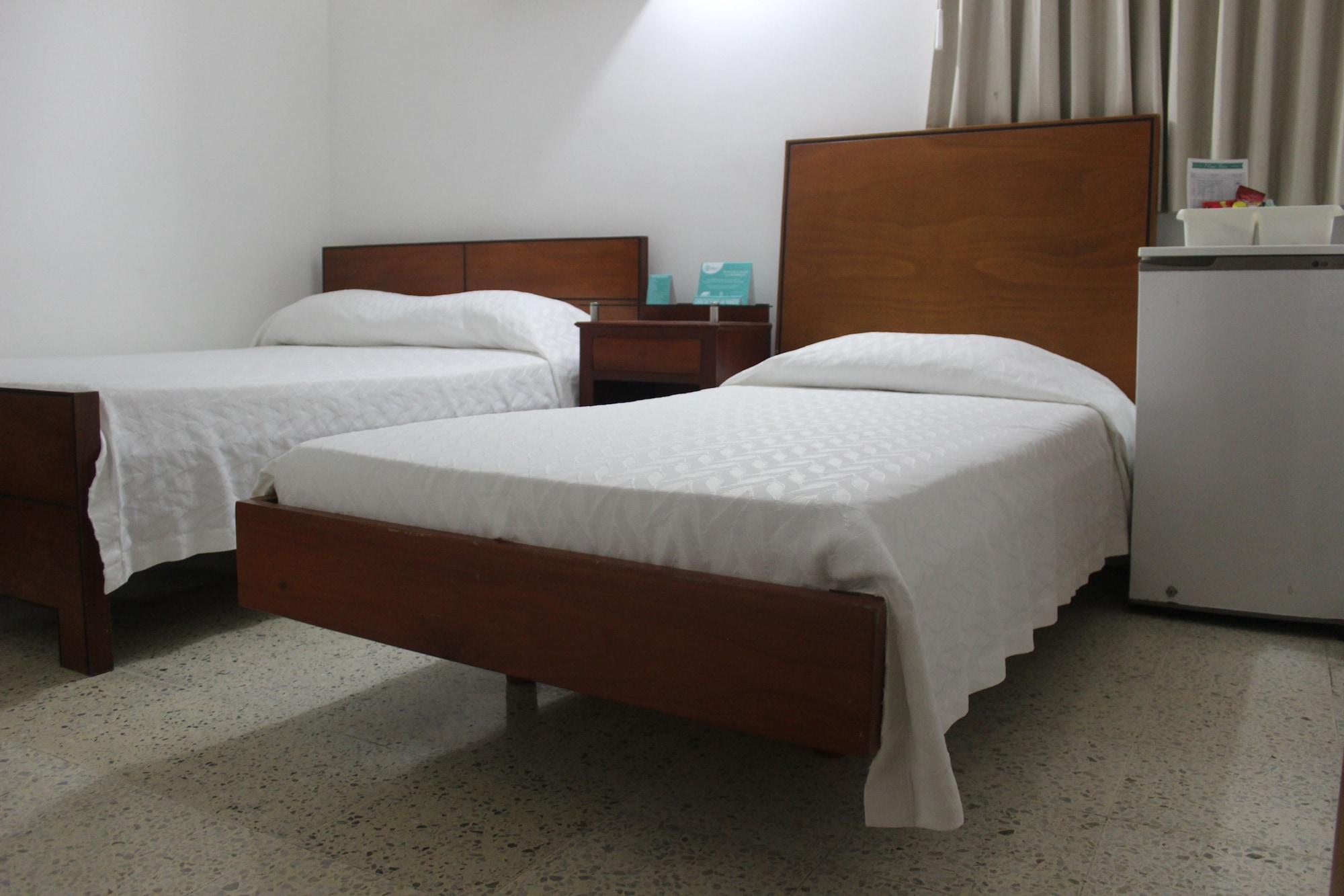 Hotel Monterrey バランキージャ エクステリア 写真