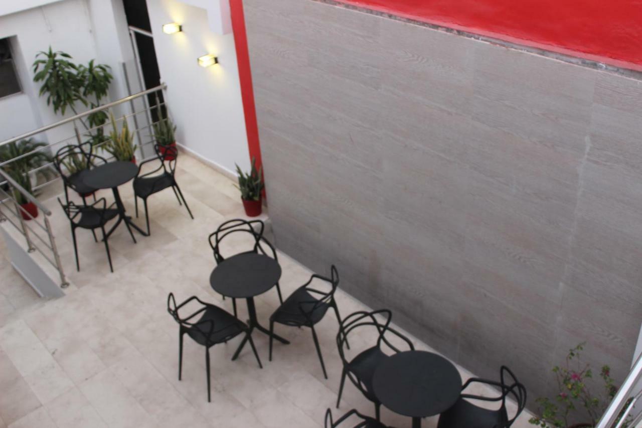 Hotel Monterrey バランキージャ エクステリア 写真