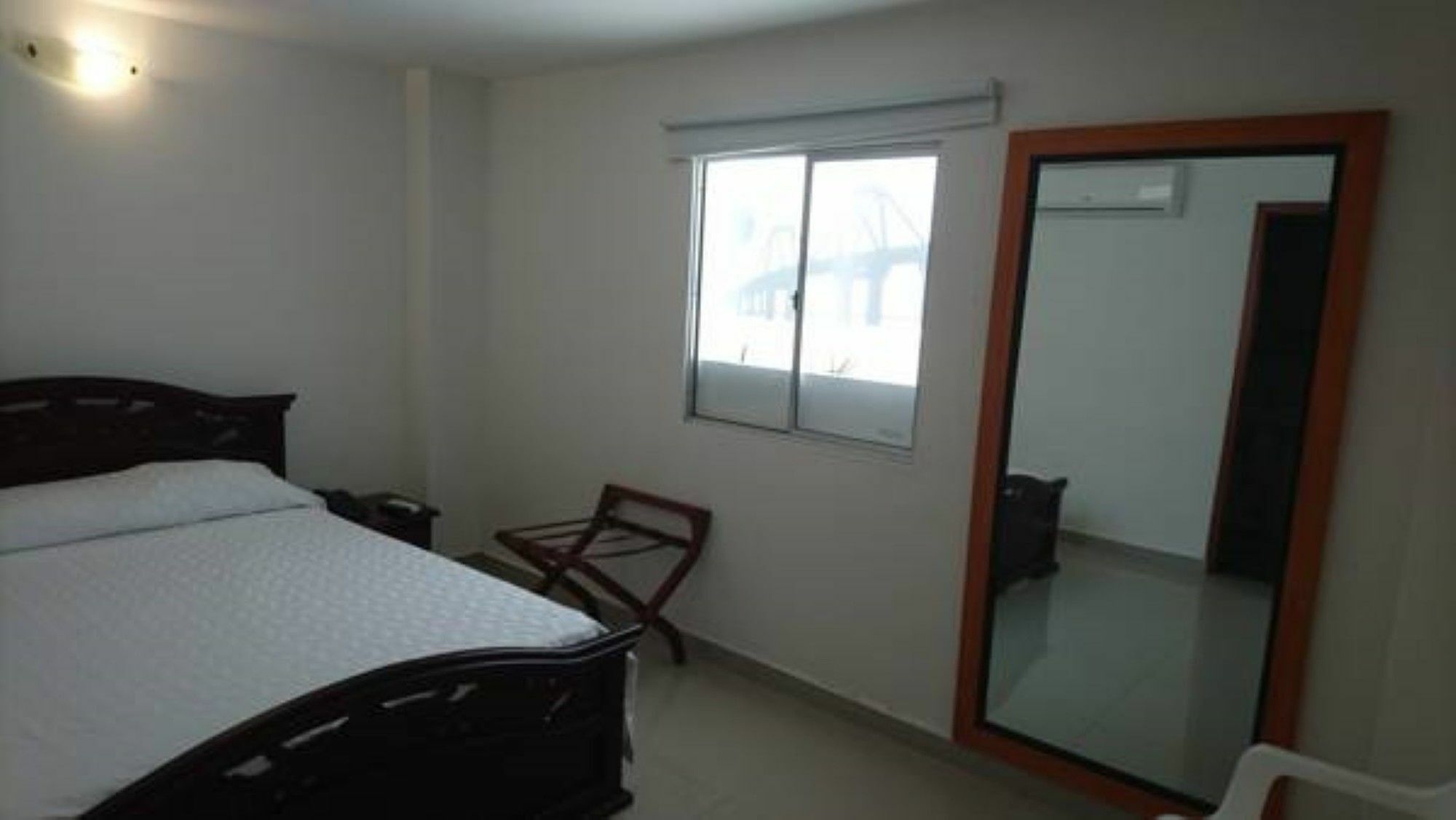 Hotel Monterrey バランキージャ エクステリア 写真