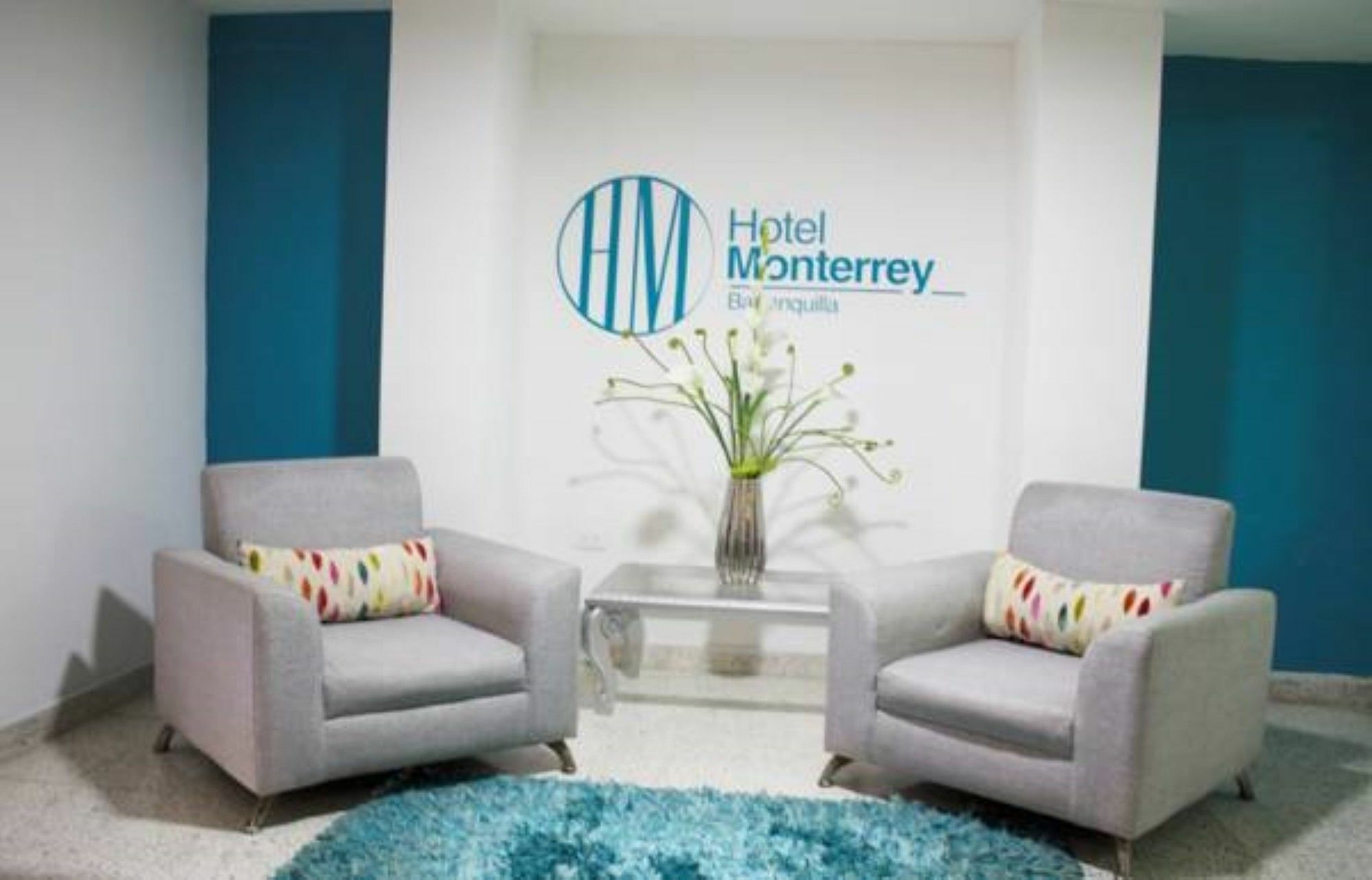 Hotel Monterrey バランキージャ エクステリア 写真